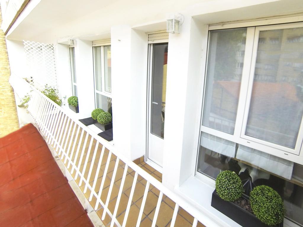 Luxury San Prudencio Vitoria Apartment Exterior photo