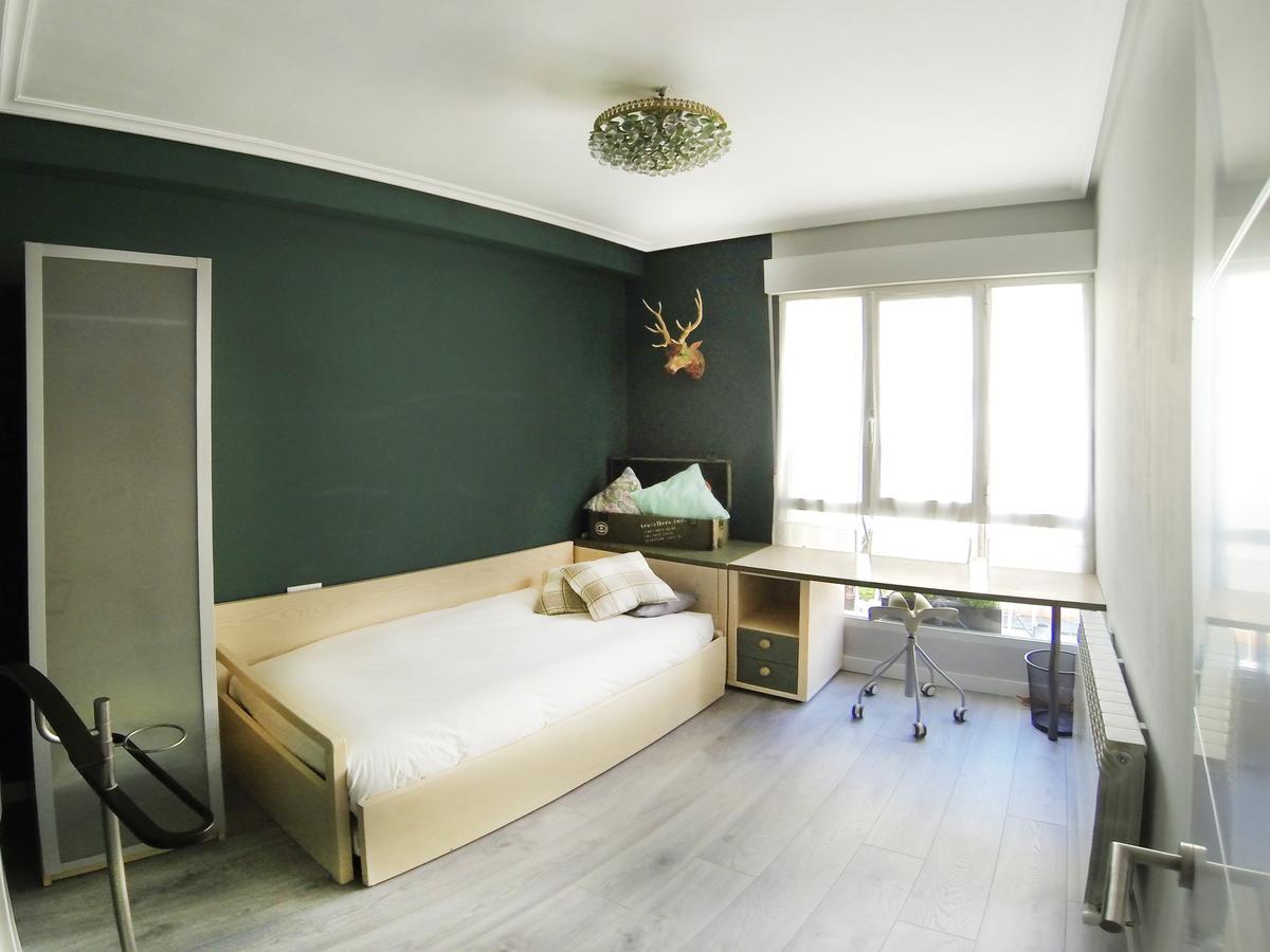 Luxury San Prudencio Vitoria Apartment Exterior photo